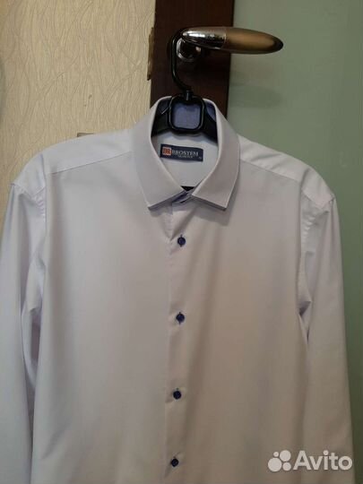 Рубашка белая