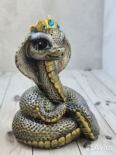 Змея, кобра, подарок