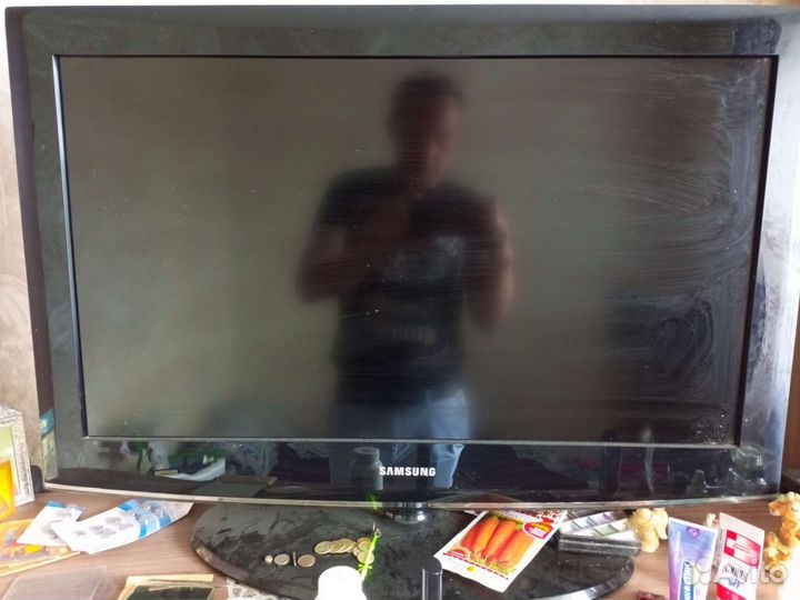 Телевизор samsung