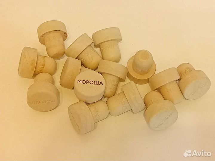 Набор пробок коньячных и водочных 89 штук