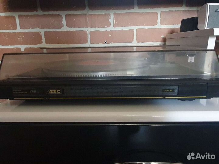 Проигрыватель винила вега 122с