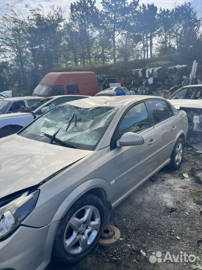 В разборке опель вектра С 2,2