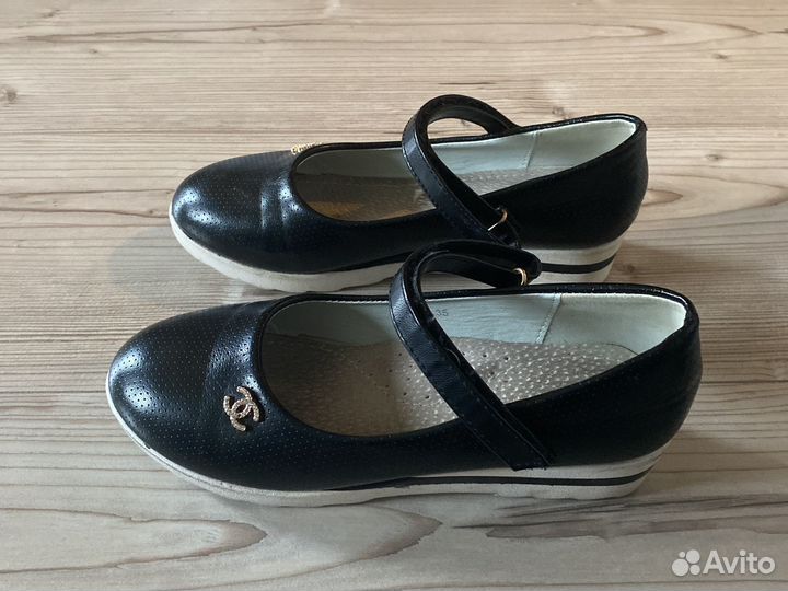 Туфли на девочку