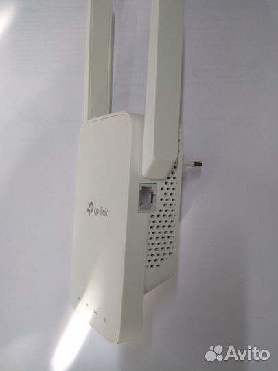 Усилитель Mesh Wi Fi Tp-link AC 1200 RE300