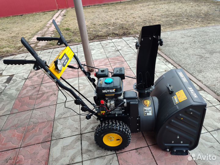 Снегоуборщик Huter sgc 4800E
