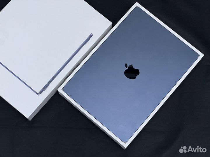 Macbook Air 13.6 M2 256Gb Новый Ростест
