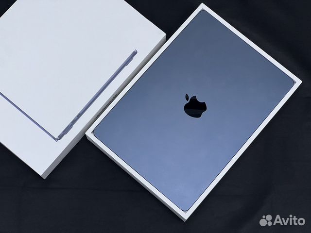 Macbook Air 13.6 M2 256Gb Новый Ростест