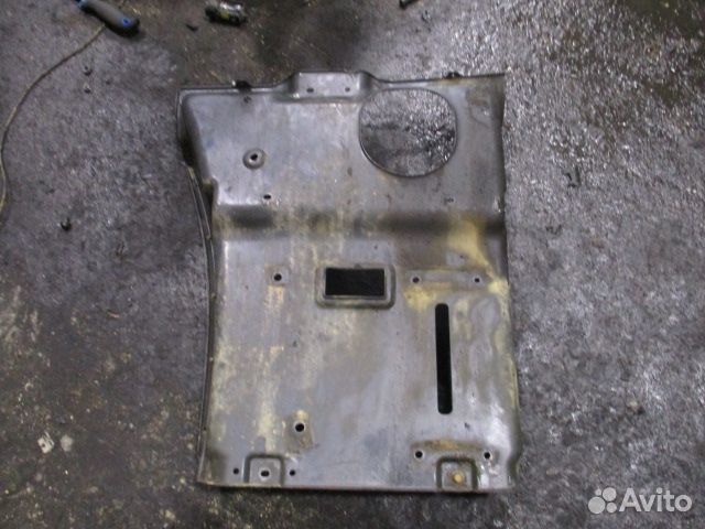 Корпус подножки левый Scania 1854227