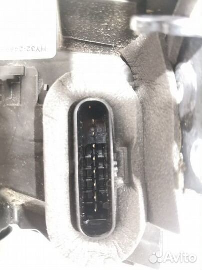 Замок двери задней левой Land Rover Discovery 5
