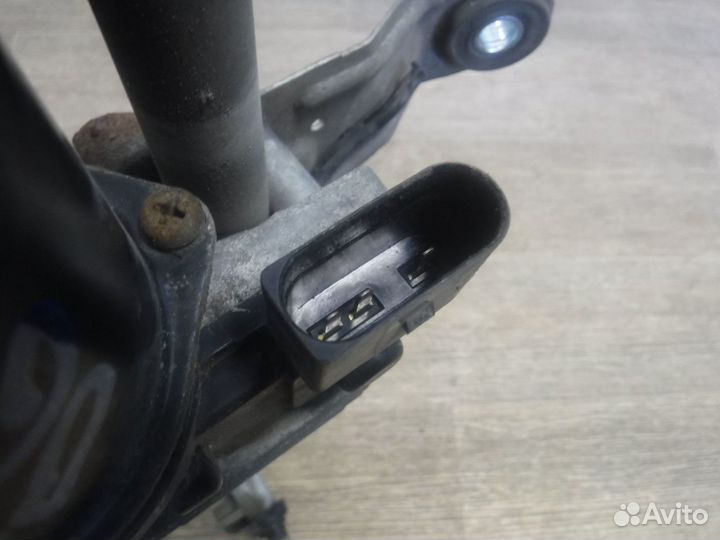 Трапеция стеклоочистителей Volkswagen Passat B6