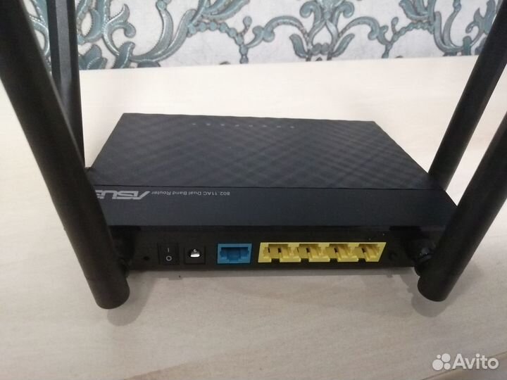 Wi Fi роутер asus RT-AC51