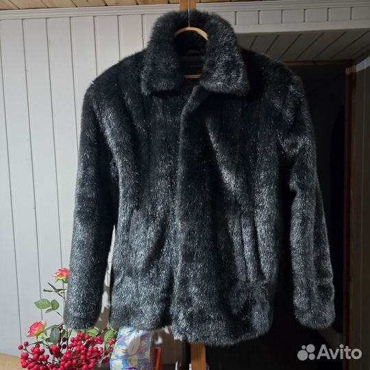 Полушубок женский 52 54