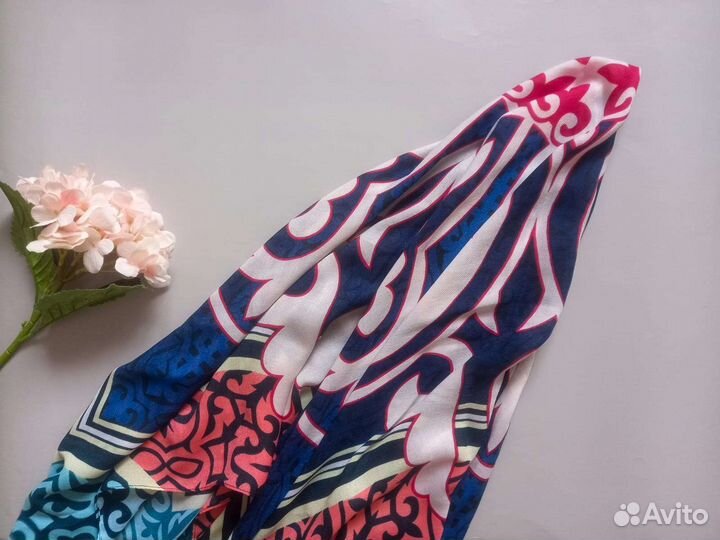 Платок шаль палантин новый