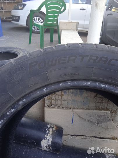 Powertrac Racing Pro 215/55 R17 98W