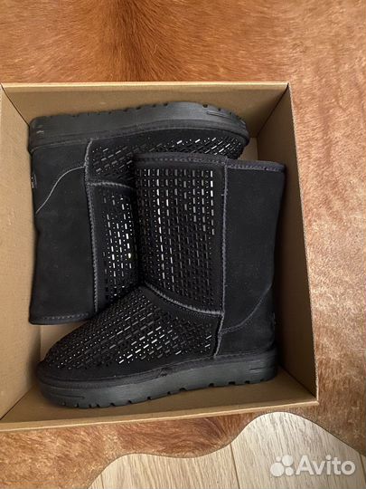 Угги новые натуральные полностью, высокие