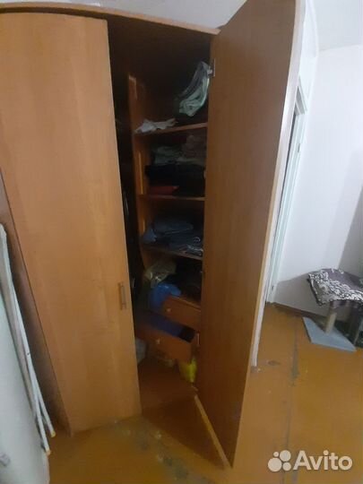 Шкаф угловой б/у