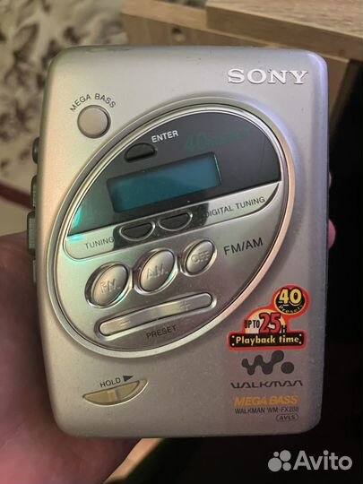 Кассетный плеер sony walkman mega bass