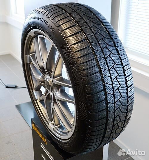 Continental WinterContact TS 860 S 285/40 R22 110W