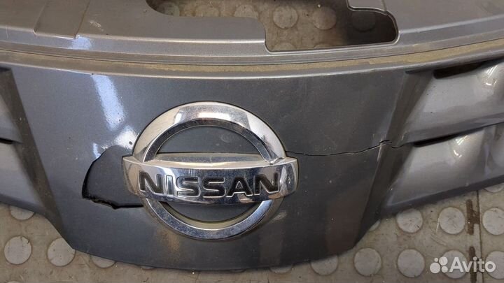 Решетка радиатора Nissan Note E11, 2007