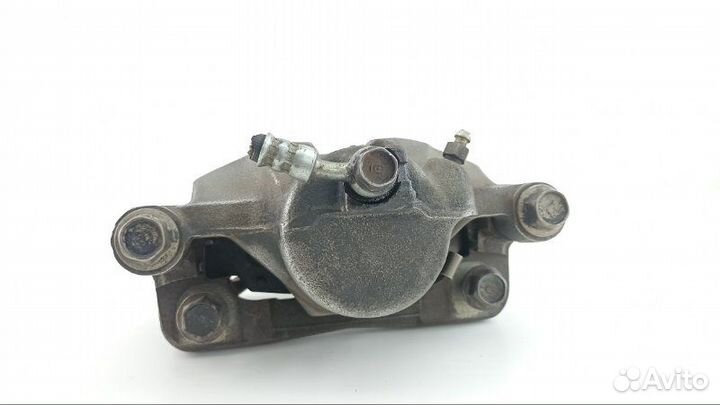 Суппорт передний правый Honda Cr-V RD1 1998