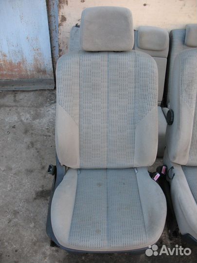 Комплект сидений Renault Megane 2