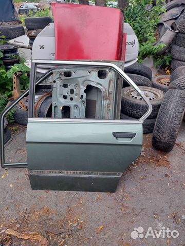 Дверь левая задняя BMW E28