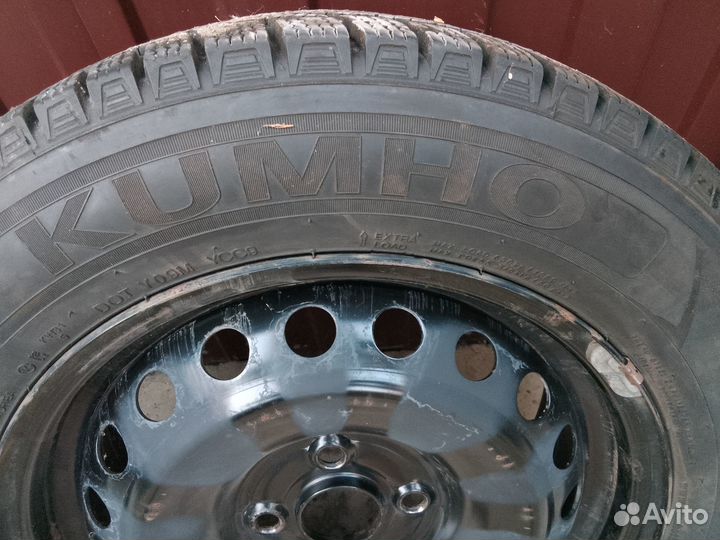 Kumho I'Zen KW31 6/5 R15