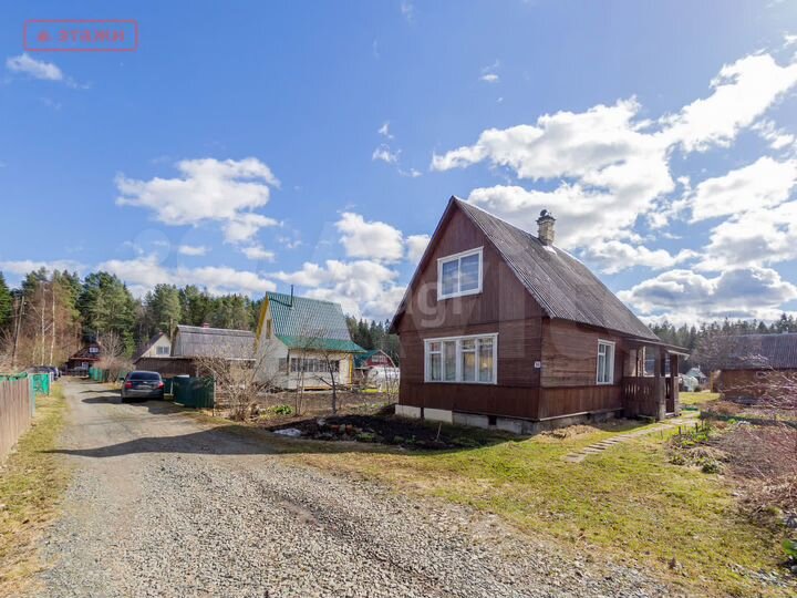 Дача 72 м² на участке 7,6 сот.