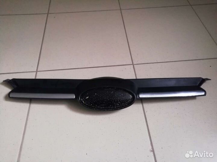 Решетка радиатора ford focus 3