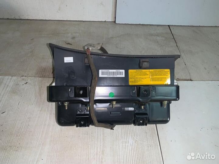 Подушка безопасности в торпедо Kia Spectra