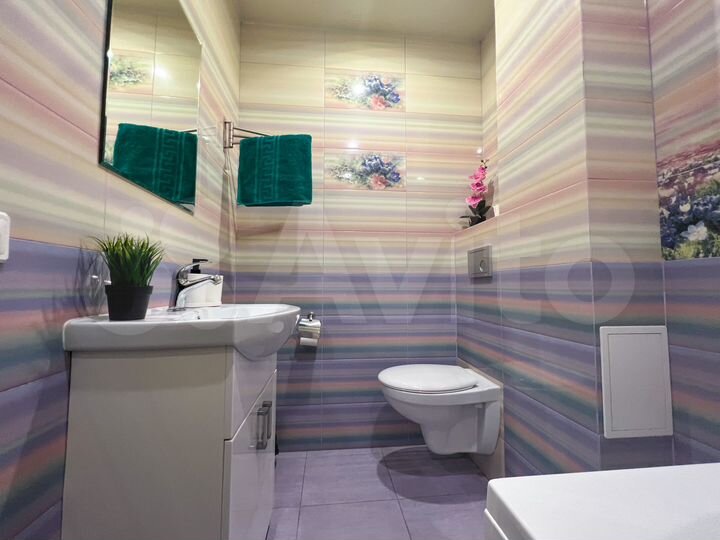 2-к. квартира, 65,2 м², 2/17 эт.