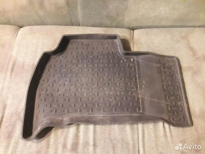 Коврик для toyota land cruiser 200