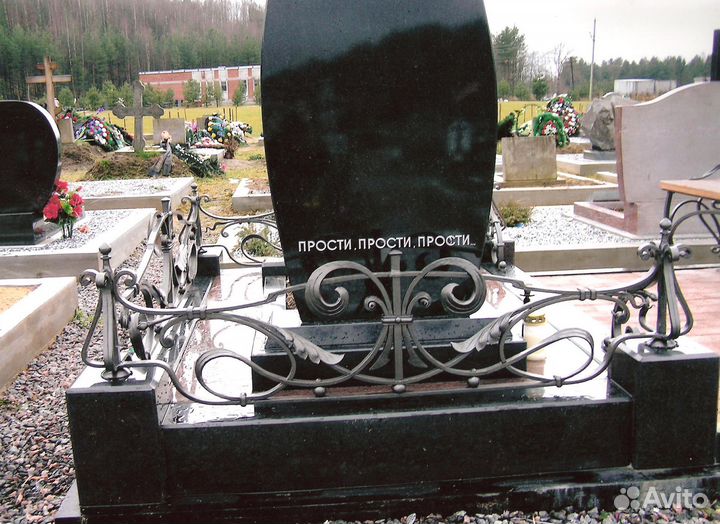 Оградки на могилу
