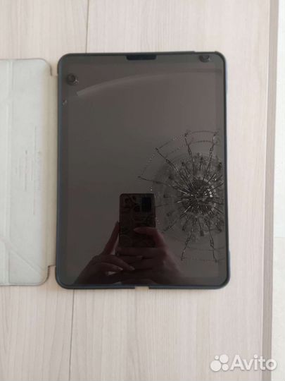 iPad air 4 256gb wi-fi