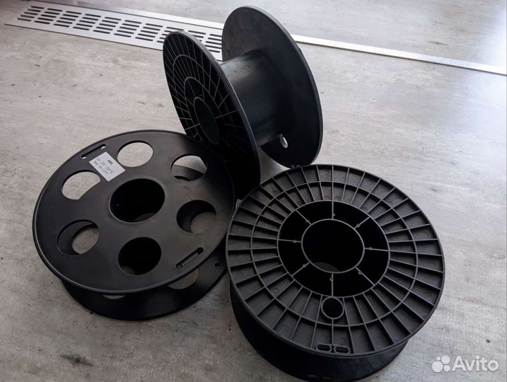 Катушки от пластика для 3d принтера