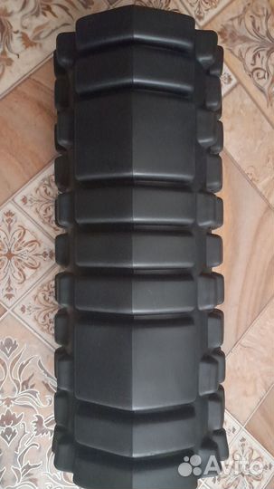 Массажный ролик