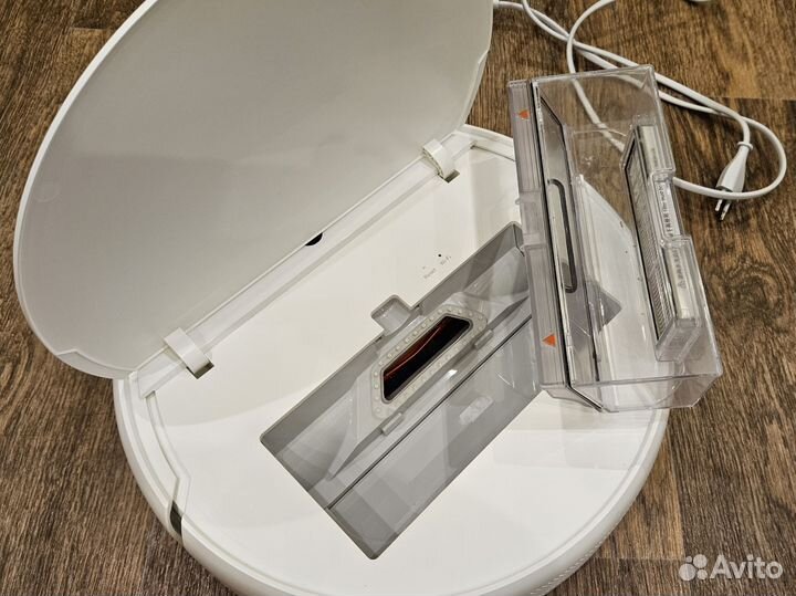 Робот-пылесос Xiaomi Mi Robot Vacuum Mop