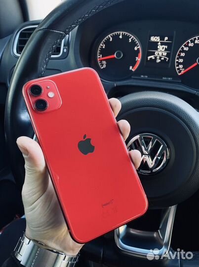 iPhone 11 red