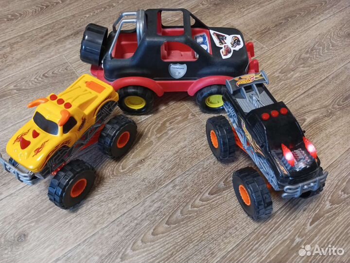 Внедорожники hot wheels