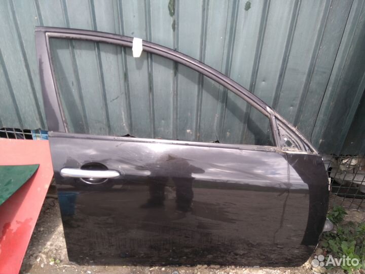 Дверь передняя правая ниссан примьера Р12 наличие