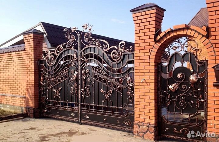 Ворота с калиткой сварные