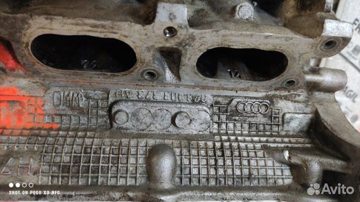 Головка блока цилиндров гбц левая Audi A6 C5 2.4