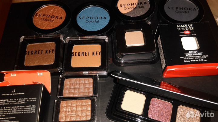 Миниатюры помады бальзамы для губ тушь для ресниц