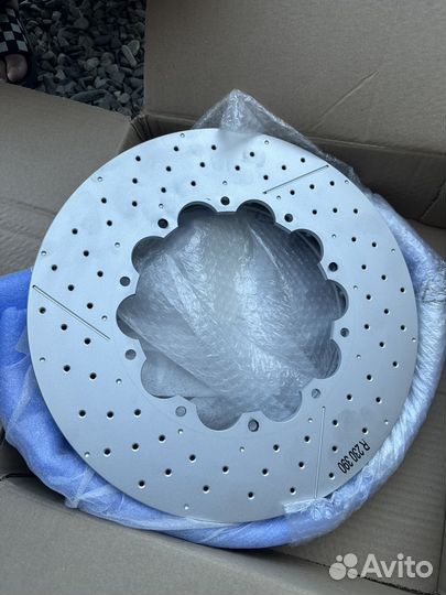 Тормозные диски на мл 164 амг 6.3