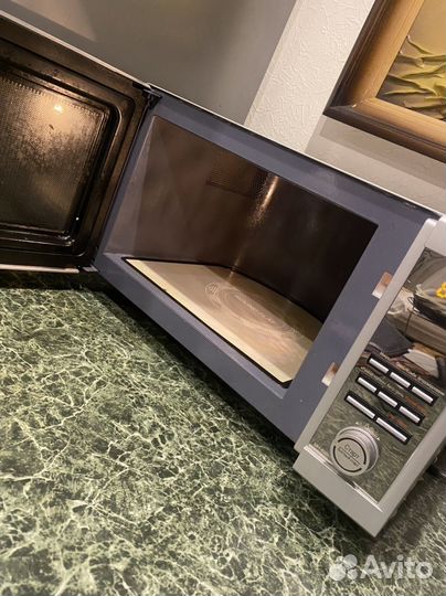 Микроволновая печь LG