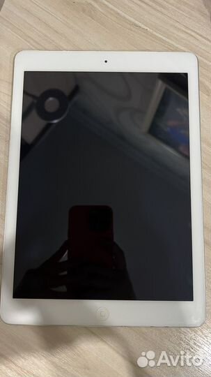 iPad 1475 на запчасти