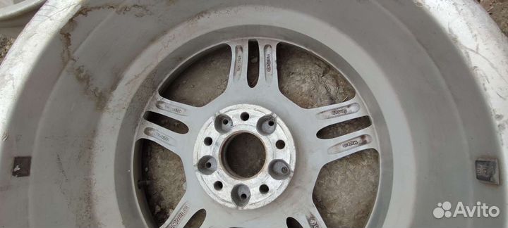 Два диска оригинал 17 амг style 4 w203 w209