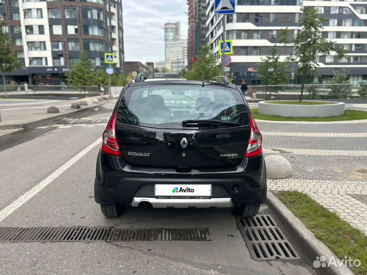 Renault Sandero Stepway, 2014