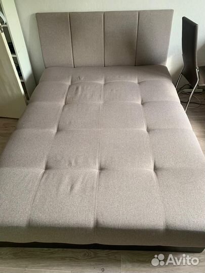 Кровать двухспальная 180 200 из массива