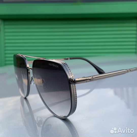 Солнцезащитные очки Maybach